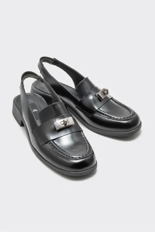 Black Leather Women's Casual Shoes - 1