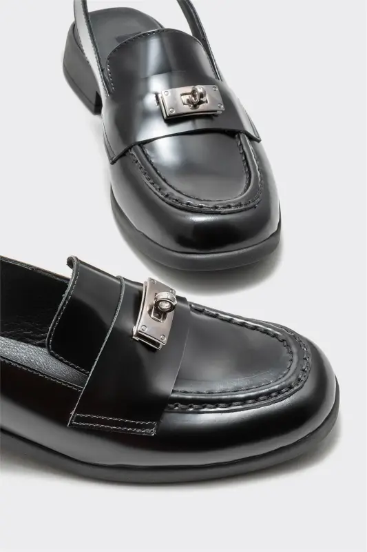 Black Leather Women's Casual Shoes - 2