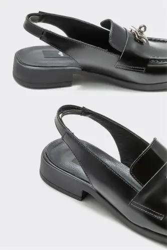 Black Leather Women's Casual Shoes - 3