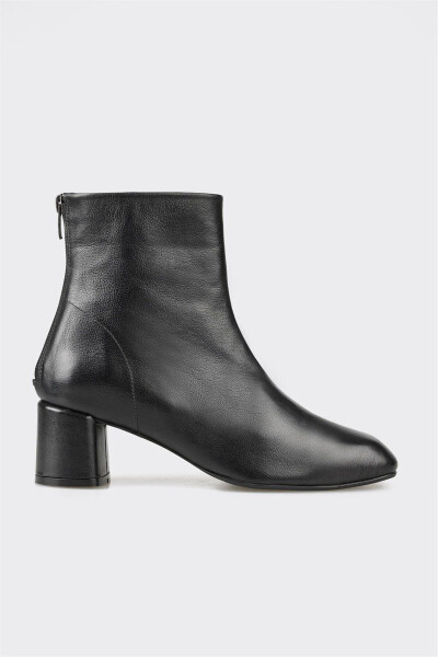 Black Leather Women's Classic Boot - ELLE SHOES