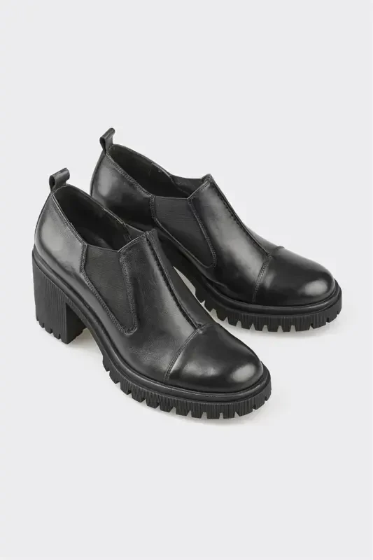Black Leather Women's Classic Boots - 2