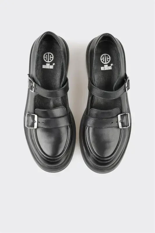 Black Leather Women's Daily Shoes - 4