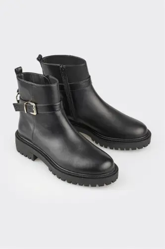Black Leather Women's Everyday Boot - ELLE SHOES (1)