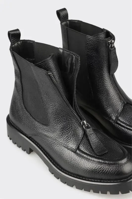 Black Leather Women's Everyday Boot - 4