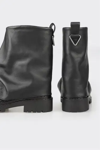 Black Leather Women's Everyday Boots - 4