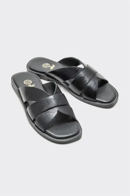 Black Leather Women's Flat Slipper-Black - 2