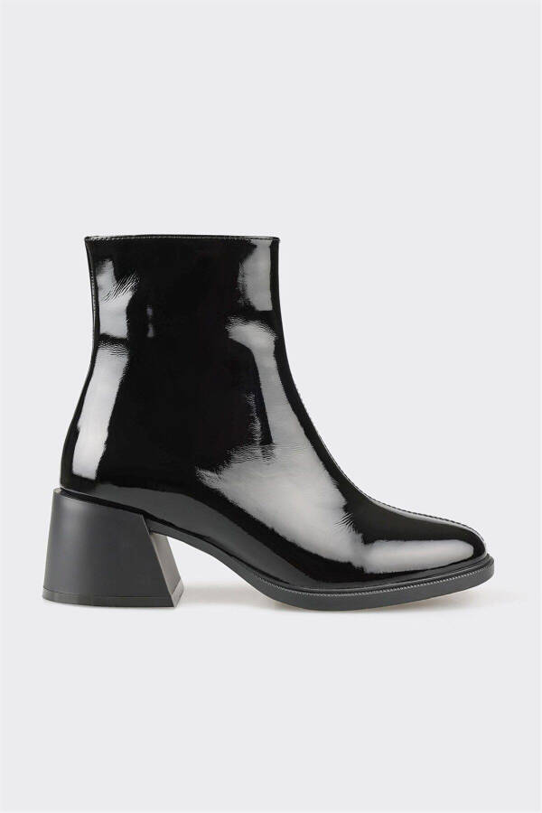 Black Leather Women's Heeled Boot - 1