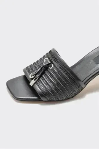 Black Leather Women's Heeled Slippers - 3