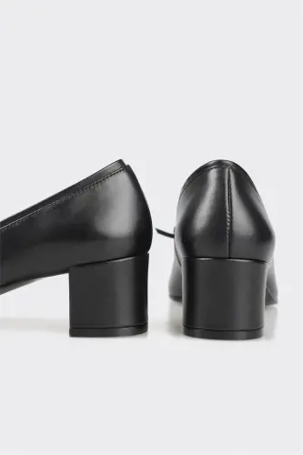 Black Leather Women's Heels - 4