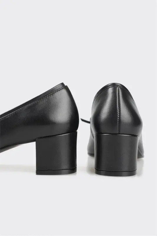 Black Leather Women's Heels - 4