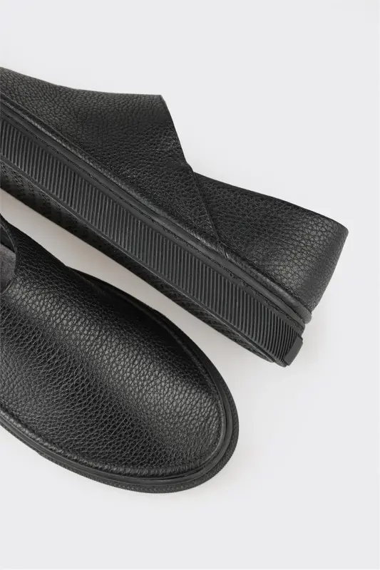 Black Leather Women's Sneaker-Black - 5