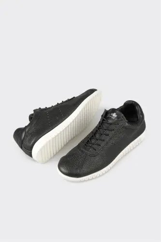 Black Leather Women's Sneakers - Black - 3