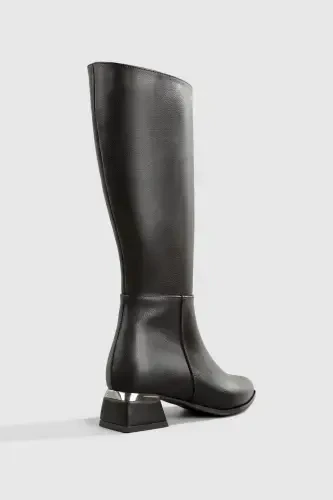 Black leather, zippered, heeled boot - 4