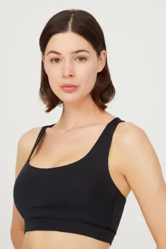 Black Lightly Supported Back Detailed Padded Sports Bra - 3