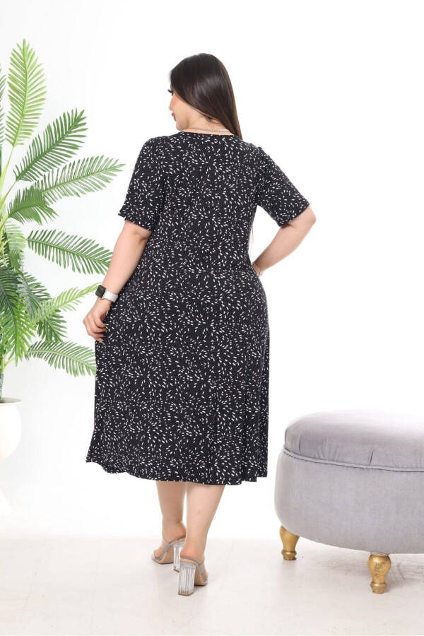 Black Lycra Viscose V-Neck Printed Plus Size Dress - 2