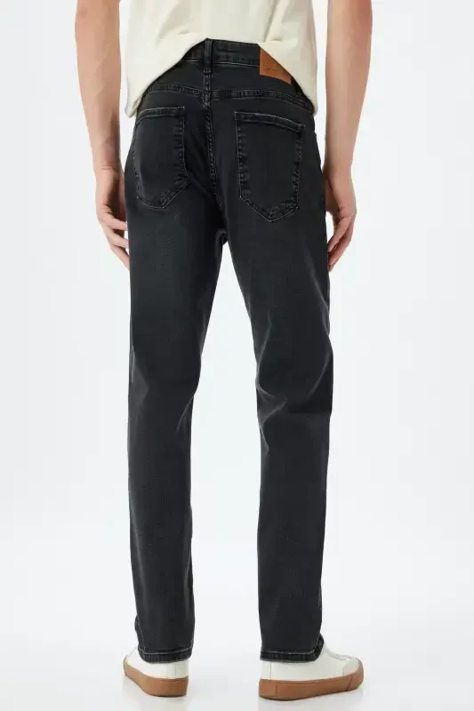 Black Men Jeans 5WAM40121ID-BLACK - 4