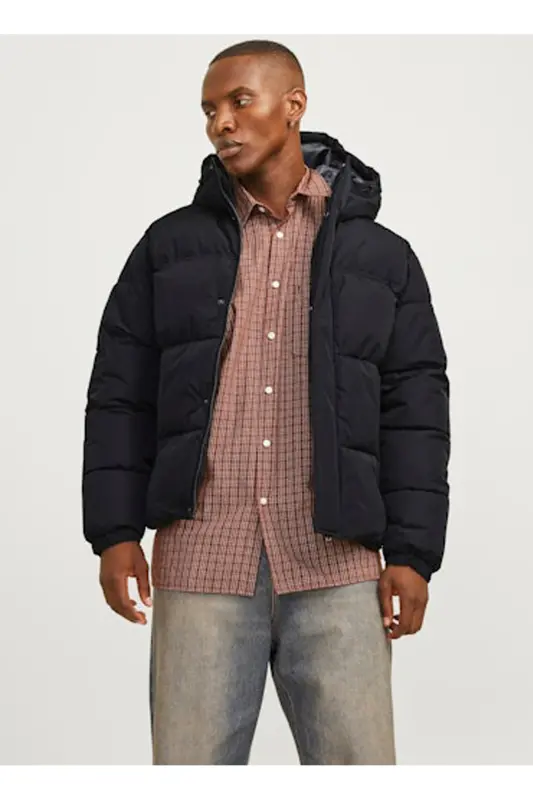 Black Men's Jacket 12256974_JJEBRADLEY PUFFER HOOD SN - 1