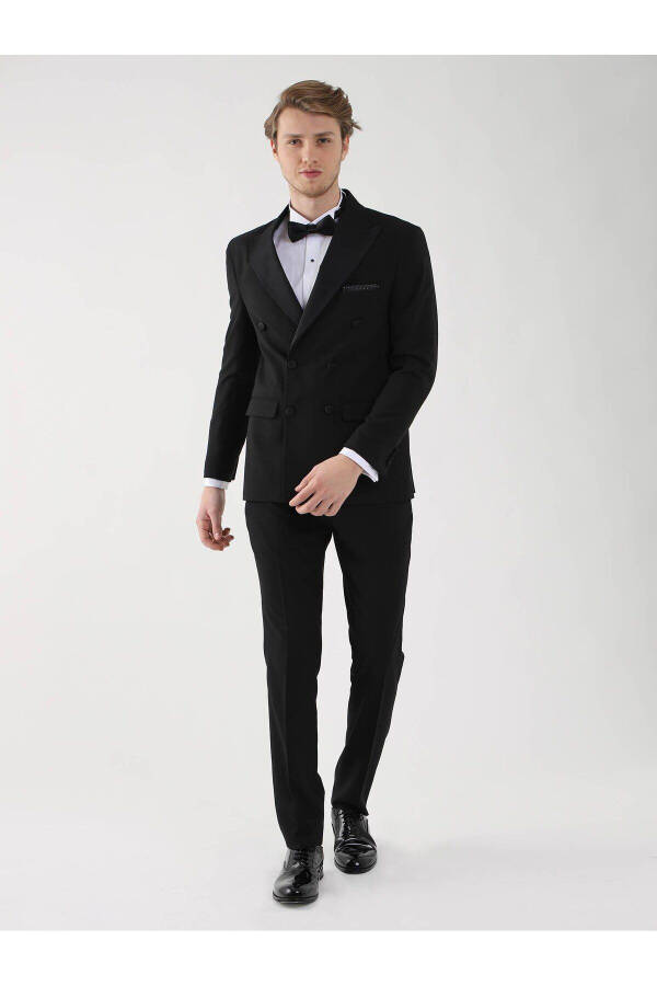 Black Men's Slim Fit Plain Pointed Collar Tuxedo Suit - 92393 - 12