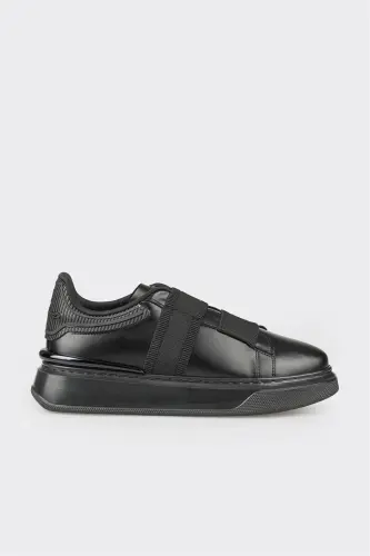 Black Men's Sneakers - 1