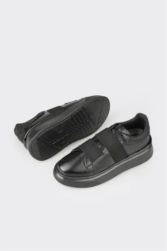 Black Men's Sneakers - 3