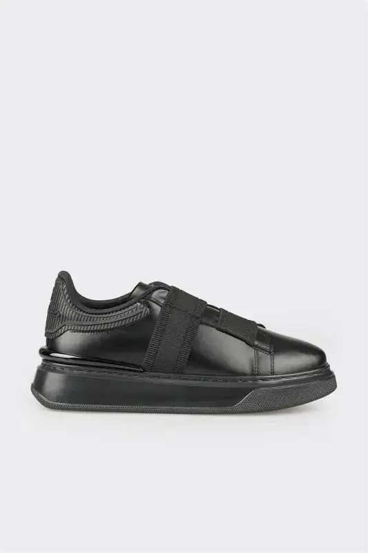 Black Men's Sneakers - Modazone