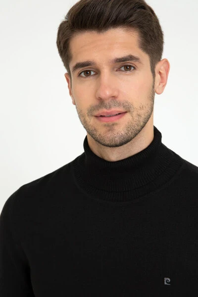 Black Men's Sweater - PIERRE CARDIN (1)