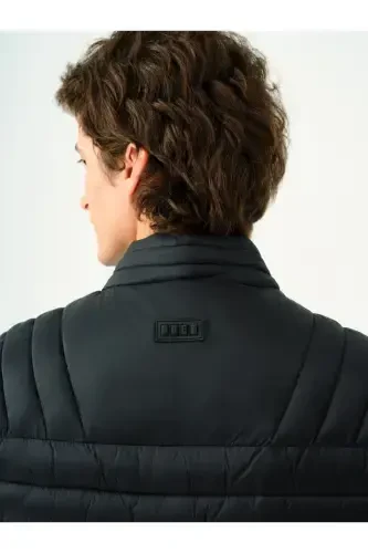 Black Men's Vest - 6