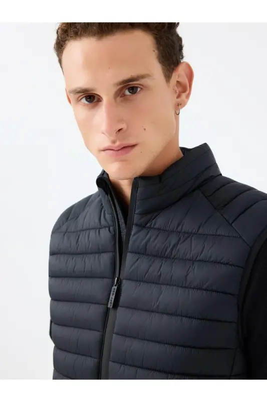 Black Men's Vest - 2