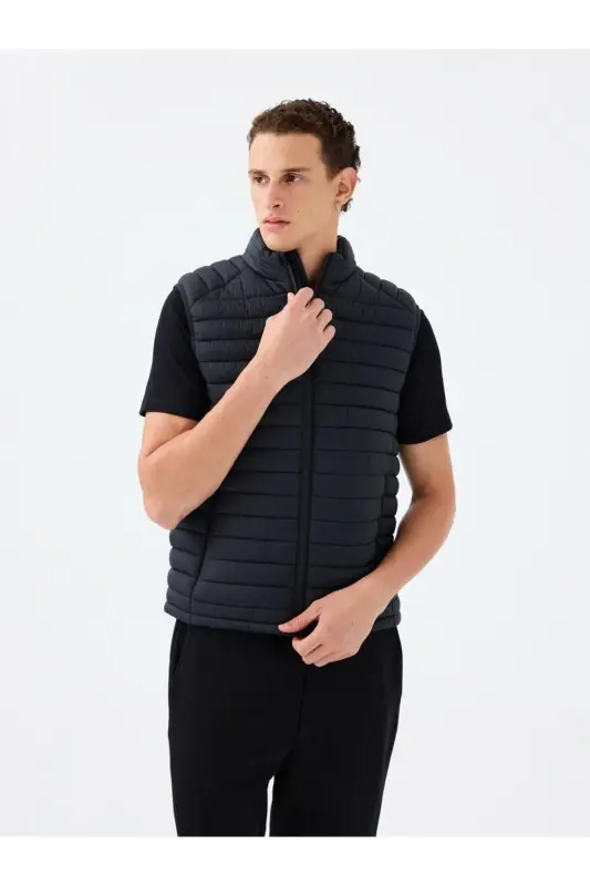Black Men's Vest - 3