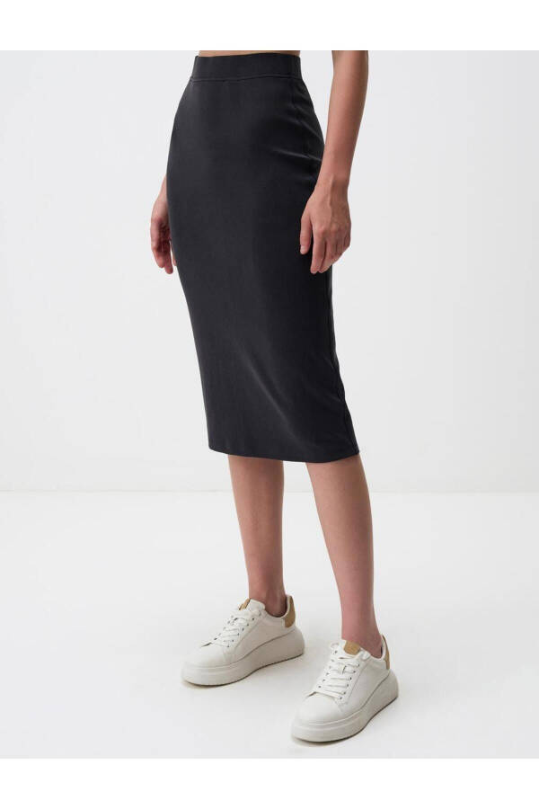 Black Normal Waist Basic Midi Skirt - 4