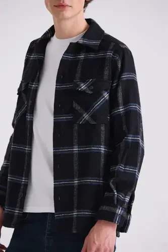 Black Oversized Loose Plaid Pattern Cotton Pocketed Lumberjack Shirt - 3