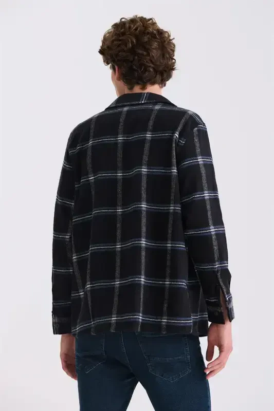Black Oversized Loose Plaid Pattern Cotton Pocketed Lumberjack Shirt - 4