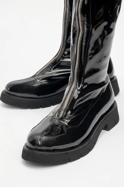 Black patent leather women's boots with front zipper. - 3