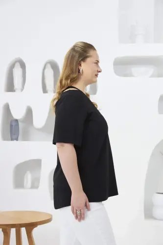 Black Plus Size Blouse with Collar Detail - BÜYÜKBEDENIZ (1)