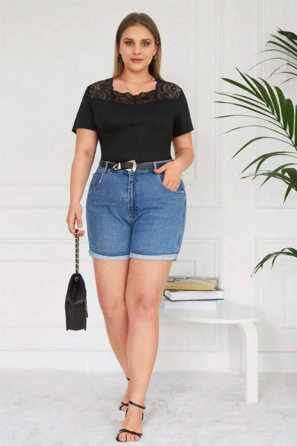 Black Plus Size Blouse with Square Neck and Lace - 3