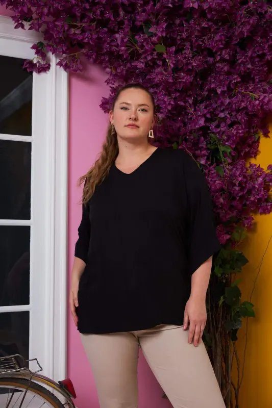 Black Plus Size V-Neck Blouse with Long Sleeves - 4