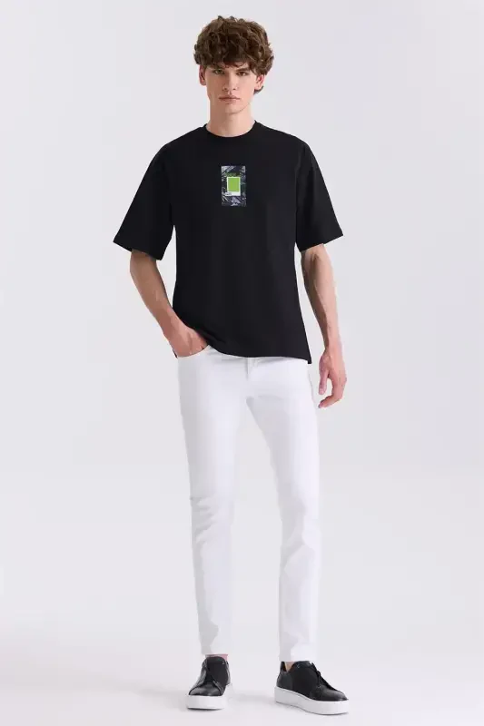 Black Printed Crew Neck T-Shirt - 2