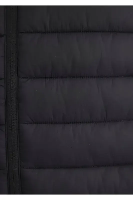 Black puffer jacket, stand-up collar. - 8