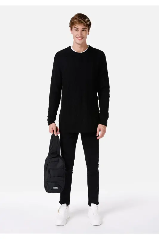 Black, regular fit knitted sweater for men. - 3