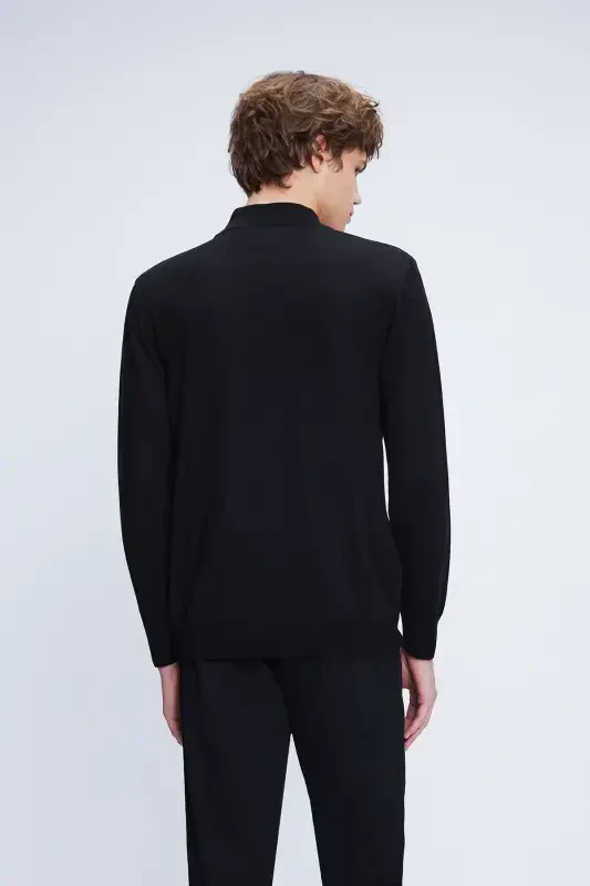 Black Regular Fit Plain Turtleneck Wool Knit - 5