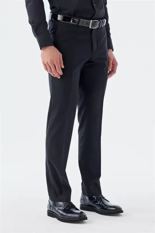 Black Regular Fit Side Pocket Fabric Trousers - 3