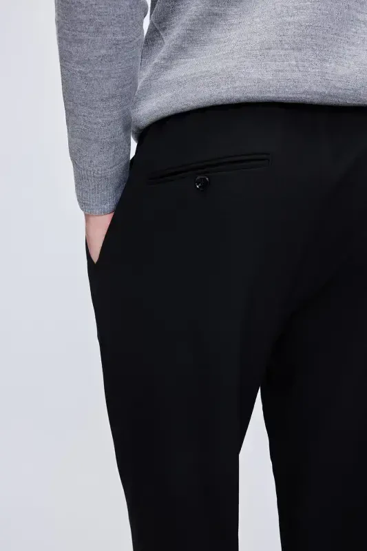 Black Relaxed Fit Side Pocket Jogger Pants - 4