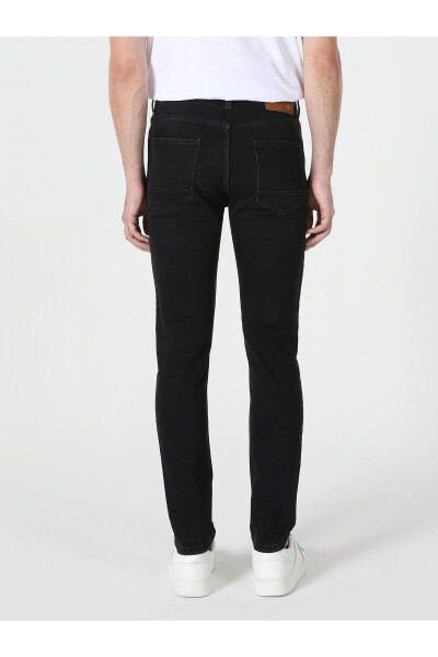 Black, skinny fit, high waisted, slim leg pants for men (Cl1062286). - 8