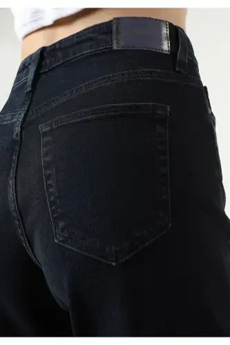 Black skinny fit women's jeans. - 6