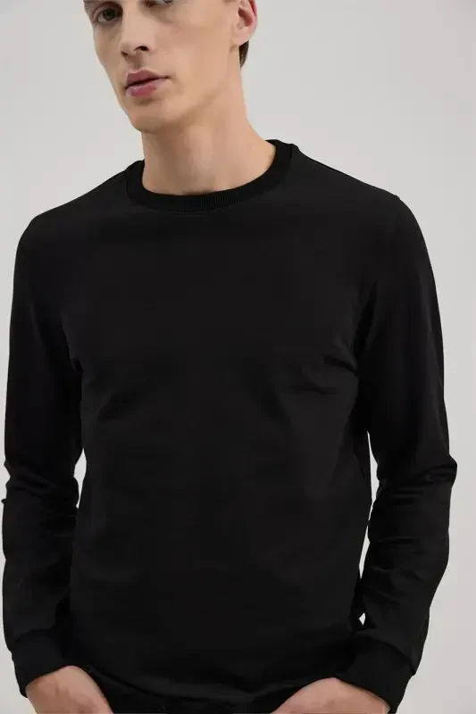 Black Slim Fit Crew Neck Basic Sweatshirt - 3