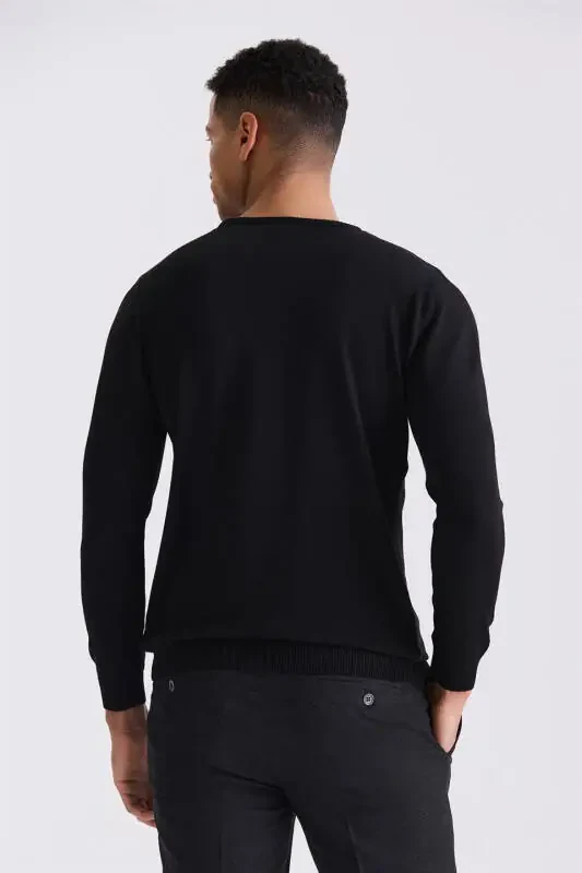 Black Slim Fit Mock Neck Patterned Knit Pullover - 4