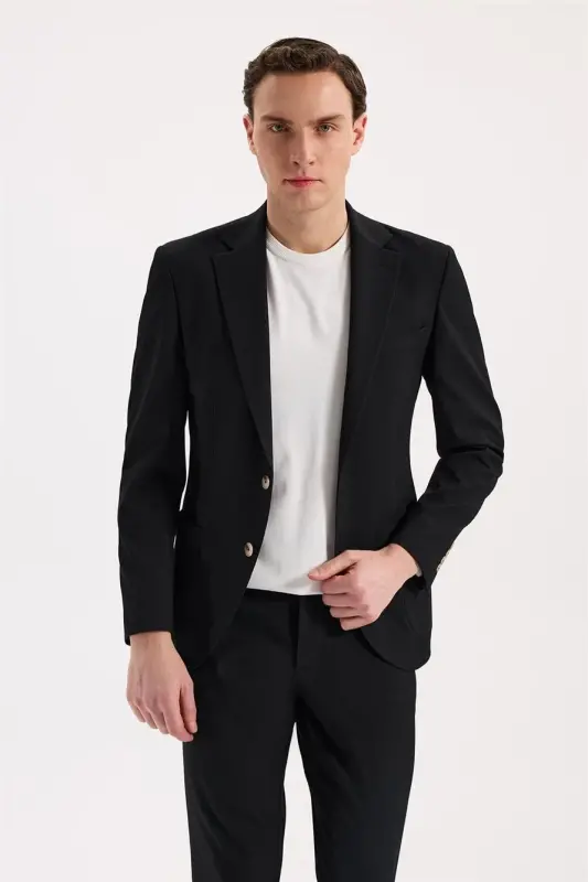 Black Slim Fit Mono Collar Flexible Sports Jacket - JAKAMEN
