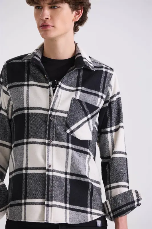 Black Slim Fit Plaid Cotton Pocket Flannel Shirt - 3