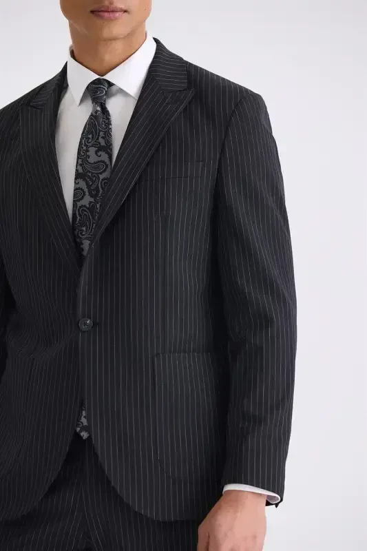 Black Slim Fit Pointy Collar Stretch Striped Jogger Suit - 3