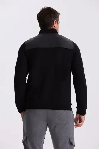 Black Slim Fit Zippered Cotton Lycra Jogging Top - 4